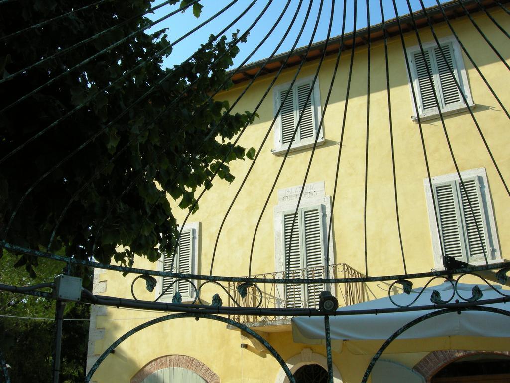 Albergo Da Annita Rapolano Terme Exterior foto